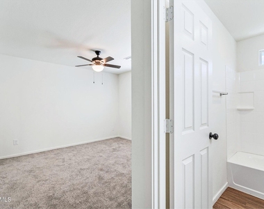 1106 E Papago Street - Photo Thumbnail 10