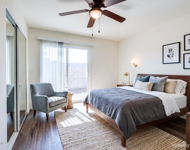 1106 E Papago Street - Photo Thumbnail 4