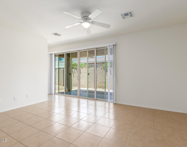 4808 W Lydia Lane - Photo Thumbnail 1