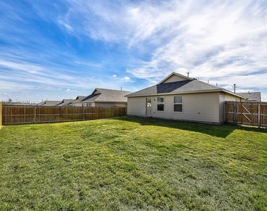 336 Dry Canyon Way - Photo Thumbnail 21