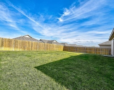 336 Dry Canyon Way - Photo Thumbnail 22