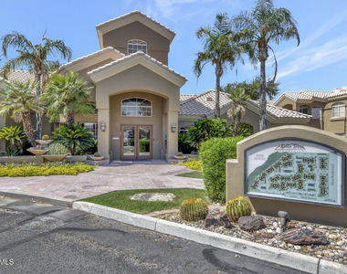 5335 E Shea Boulevard - Photo Thumbnail 22