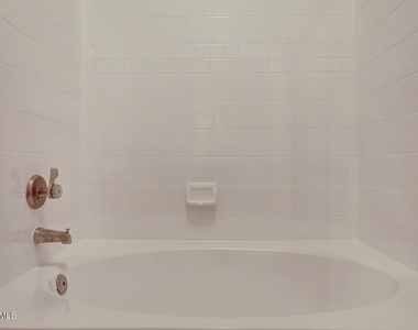 5335 E Shea Boulevard - Photo Thumbnail 12