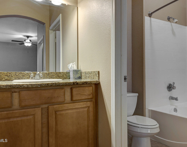 5335 E Shea Boulevard - Photo Thumbnail 11