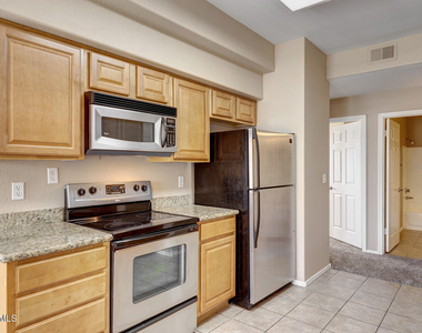 5335 E Shea Boulevard - Photo Thumbnail 6