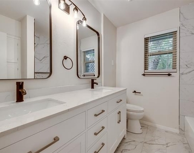 611 Ray Andra Drive - Photo Thumbnail 17