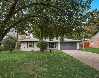 611 Ray Andra Drive - Photo Thumbnail 3
