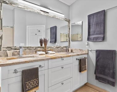 15151 Banbury Way - Photo Thumbnail 18
