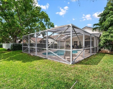 15151 Banbury Way - Photo Thumbnail 30