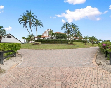 15151 Banbury Way - Photo Thumbnail 34