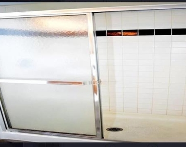 900 Acadia Drive - Photo Thumbnail 9