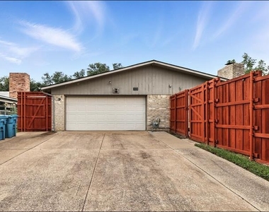 1824 Castille Drive - Photo Thumbnail 27