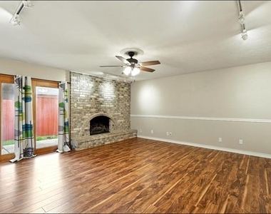 1824 Castille Drive - Photo Thumbnail 11
