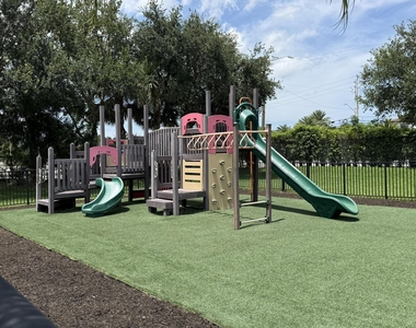 9084 Silver Glen Way - Photo Thumbnail 28