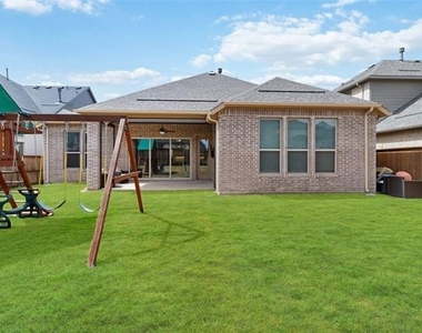 1812 Scotney Court - Photo Thumbnail 27