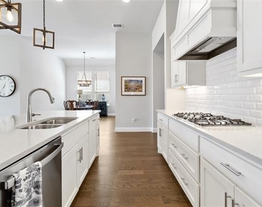 1812 Scotney Court - Photo Thumbnail 2