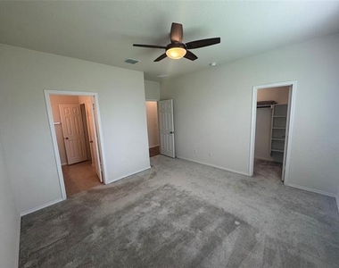 8132 Cedar Lake Lane - Photo Thumbnail 18