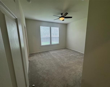 8132 Cedar Lake Lane - Photo Thumbnail 17