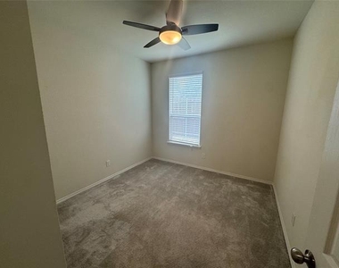 8132 Cedar Lake Lane - Photo Thumbnail 15