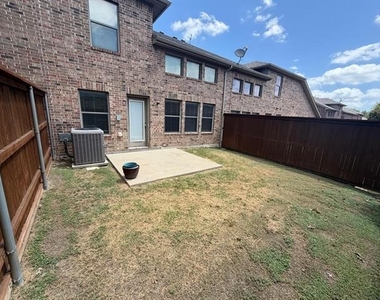 1139 Landon Lane - Photo Thumbnail 37