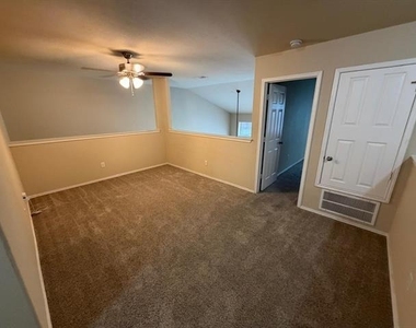 1139 Landon Lane - Photo Thumbnail 35