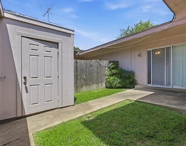 13422 Blossomheath Lane - Photo Thumbnail 17
