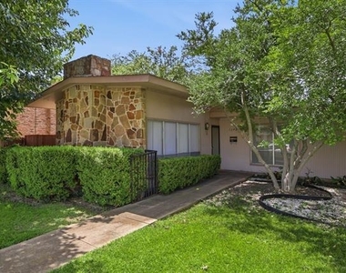 13422 Blossomheath Lane - Photo Thumbnail 3