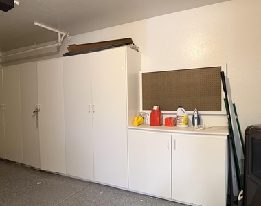 15847 N 26th Avenue - Photo Thumbnail 11