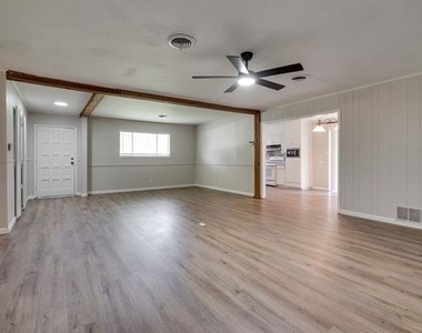 140 Joyce Drive - Photo Thumbnail 8