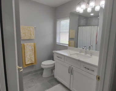 18768 Argosy Drive - Photo Thumbnail 14