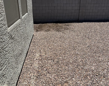 1515 W Pima Avenue - Photo Thumbnail 14