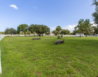 844 Arabian Drive - Photo Thumbnail 22