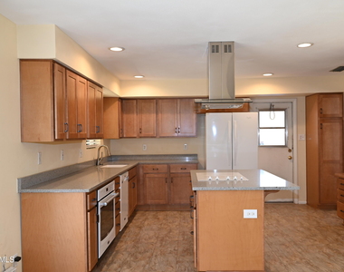 8339 E Cholla Street - Photo Thumbnail 15