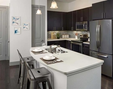 3939 W Alabama Street - Photo Thumbnail 5