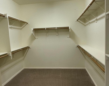 21080 W Almeria Road - Photo Thumbnail 9