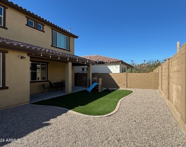 21080 W Almeria Road - Photo Thumbnail 20