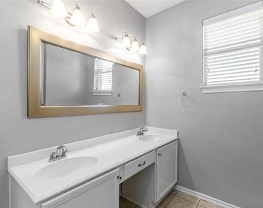 504 Connemara Court - Photo Thumbnail 14