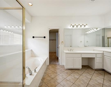7805 San Isabel Drive - Photo Thumbnail 20