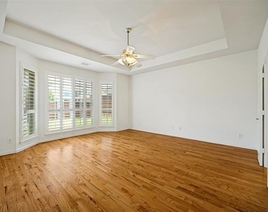 7805 San Isabel Drive - Photo Thumbnail 17