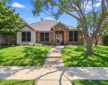 4402 Ruth Borchardt Drive - Photo Thumbnail 4