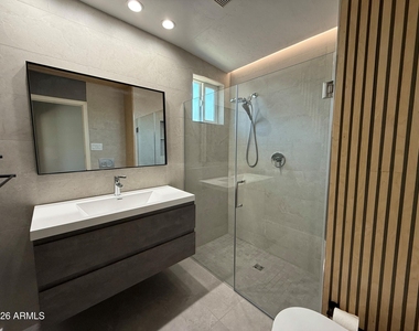 3998 W Roundabout Circle - Photo Thumbnail 14