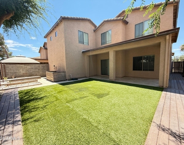 3998 W Roundabout Circle - Photo Thumbnail 25