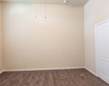 2956 Salina Drive - Photo Thumbnail 25