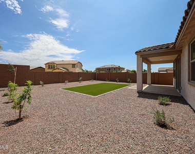 17064 W Briles Road - Photo Thumbnail 18