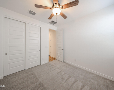 17064 W Briles Road - Photo Thumbnail 14
