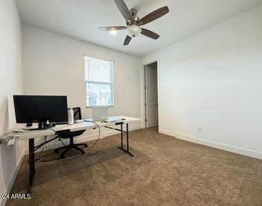 14241 W Soft Wind Drive - Photo Thumbnail 6