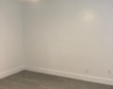 6132 Fairfield Circle - Photo Thumbnail 17
