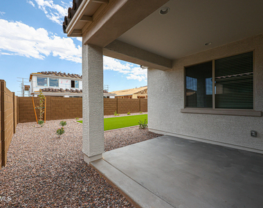 8752 W Medlock Drive - Photo Thumbnail 52