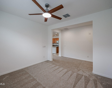 8752 W Medlock Drive - Photo Thumbnail 31