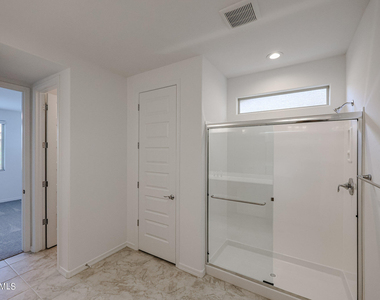 8752 W Medlock Drive - Photo Thumbnail 26